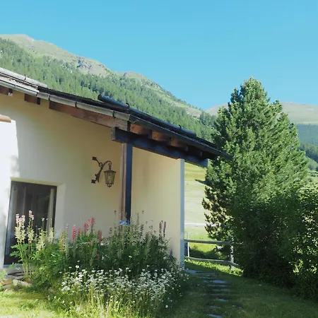 Grundschera Engadin *