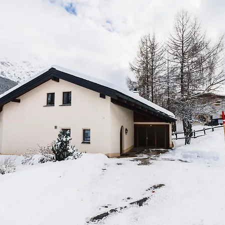 Διαμέρισμα Grundschera Engadin